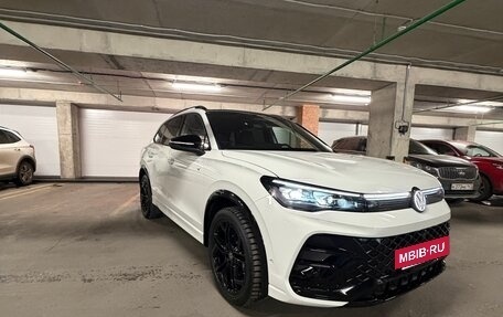 Volkswagen Tiguan, 2025 год, 4 350 000 рублей, 2 фотография