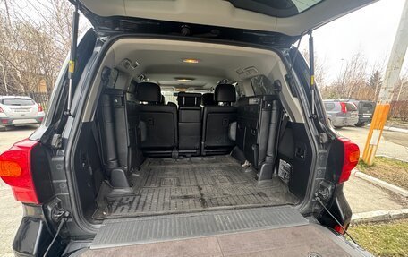 Toyota Land Cruiser 200, 2015 год, 4 444 444 рублей, 6 фотография