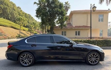 BMW 3 серия, 2022 год, 2 900 000 рублей, 8 фотография