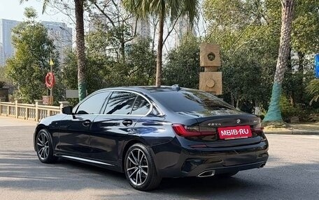 BMW 3 серия, 2022 год, 2 900 000 рублей, 5 фотография