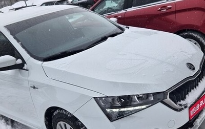 Skoda Rapid II, 2022 год, 1 800 000 рублей, 1 фотография