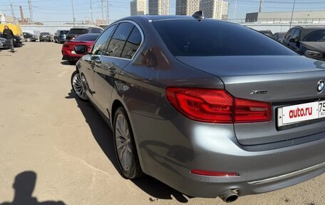 BMW 5 серия, 2018 год, 3 300 000 рублей, 5 фотография