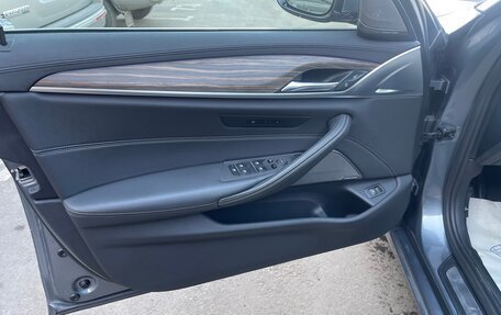 BMW 5 серия, 2018 год, 3 300 000 рублей, 8 фотография