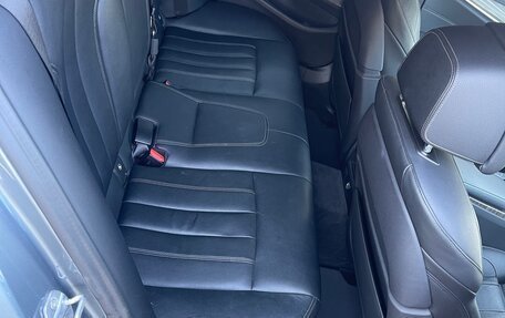 BMW 5 серия, 2018 год, 3 300 000 рублей, 11 фотография