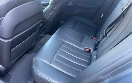 BMW 5 серия, 2018 год, 3 300 000 рублей, 13 фотография