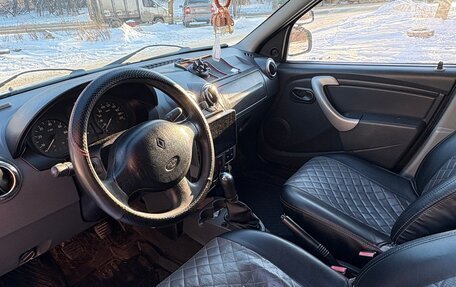 Renault Logan I, 2007 год, 300 000 рублей, 3 фотография