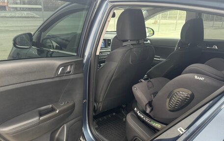 KIA Sportage IV рестайлинг, 2019 год, 2 250 000 рублей, 22 фотография