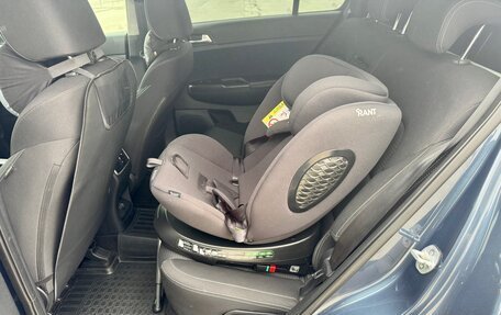 KIA Sportage IV рестайлинг, 2019 год, 2 250 000 рублей, 20 фотография