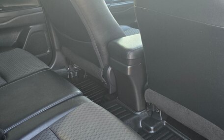 Mitsubishi Outlander III рестайлинг 3, 2014 год, 1 580 000 рублей, 8 фотография