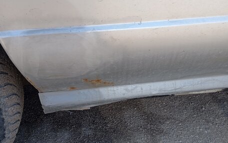 Nissan Elgrand I, 2001 год, 620 000 рублей, 9 фотография