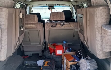 Nissan Elgrand I, 2001 год, 620 000 рублей, 5 фотография