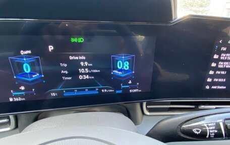 Hyundai Elantra, 2023 год, 2 300 000 рублей, 5 фотография