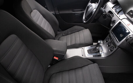 Volkswagen Passat B6, 2006 год, 699 000 рублей, 14 фотография