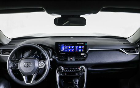 Toyota RAV4, 2025 год, 4 360 000 рублей, 17 фотография