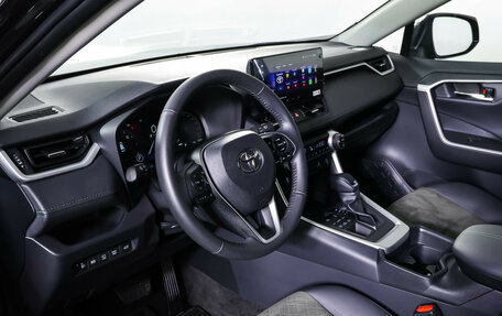 Toyota RAV4, 2025 год, 4 360 000 рублей, 15 фотография