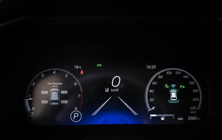 Toyota RAV4, 2025 год, 4 360 000 рублей, 16 фотография