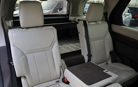 Land Rover Discovery IV, 2017 год, 3 599 000 рублей, 28 фотография