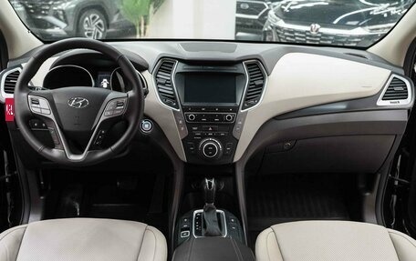 Hyundai Santa Fe III рестайлинг, 2016 год, 1 890 000 рублей, 14 фотография