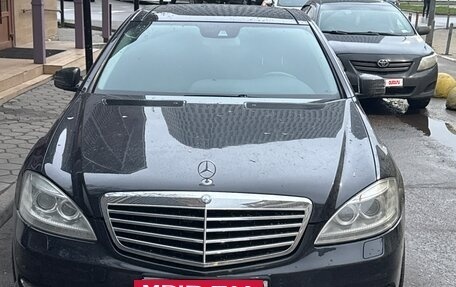 Mercedes-Benz S-Класс, 2012 год, 1 800 000 рублей, 4 фотография