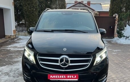 Mercedes-Benz V-Класс, 2018 год, 6 100 000 рублей, 6 фотография