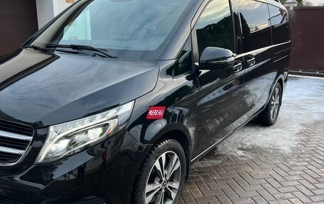 Mercedes-Benz V-Класс, 2018 год, 6 100 000 рублей, 7 фотография