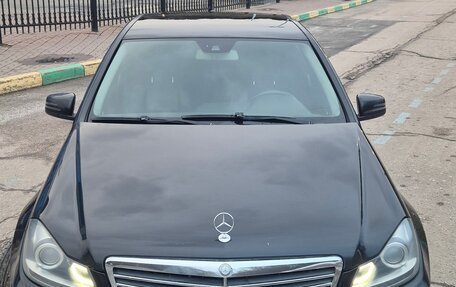 Mercedes-Benz C-Класс, 2011 год, 4 фотография