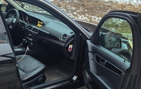 Mercedes-Benz C-Класс, 2011 год, 9 фотография