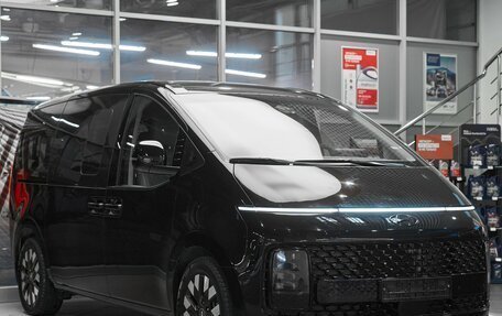 Hyundai Staria, 2021 год, 4 499 000 рублей, 3 фотография