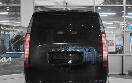 Hyundai Staria, 2021 год, 4 499 000 рублей, 5 фотография