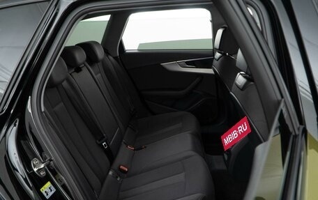 Audi A4, 2019 год, 3 449 050 рублей, 7 фотография