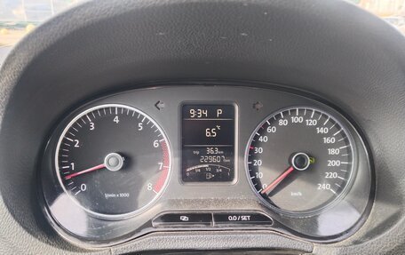 Volkswagen Polo VI (EU Market), 2011 год, 720 000 рублей, 5 фотография