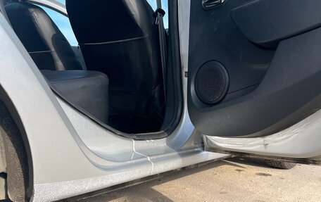 Renault Logan II, 2015 год, 700 000 рублей, 12 фотография