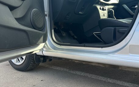 Renault Logan II, 2015 год, 700 000 рублей, 13 фотография