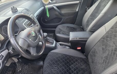 Skoda Octavia, 2012 год, 950 000 рублей, 10 фотография