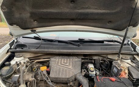 Renault Logan II, 2019 год, 580 000 рублей, 5 фотография