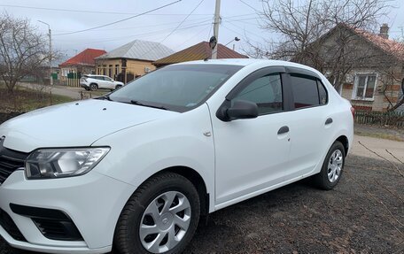 Renault Logan II, 2019 год, 580 000 рублей, 6 фотография