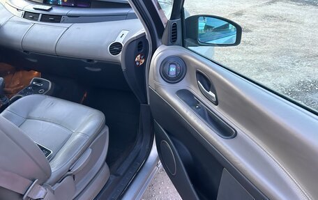 Renault Espace IV, 2003 год, 300 000 рублей, 12 фотография