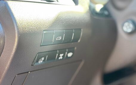 Lexus RX IV рестайлинг, 2017 год, 4 200 000 рублей, 15 фотография