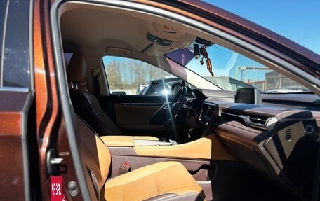 Lexus RX IV рестайлинг, 2017 год, 4 200 000 рублей, 37 фотография