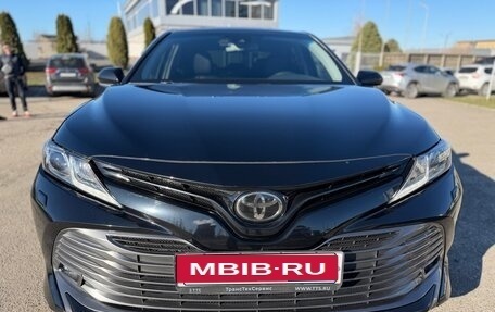 Toyota Camry, 2019 год, 2 860 000 рублей, 1 фотография