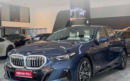 BMW 5 серия, 2024 год, 7 450 000 рублей, 1 фотография