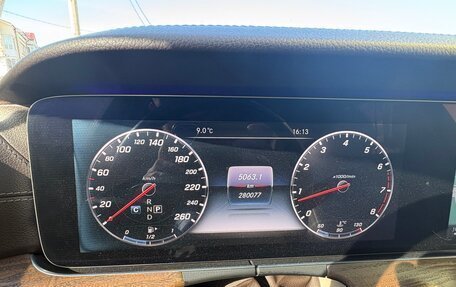 Mercedes-Benz E-Класс, 2017 год, 3 500 000 рублей, 18 фотография