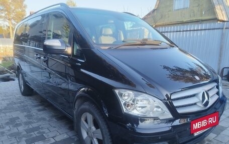 Mercedes-Benz Viano, 2010 год, 1 870 000 рублей, 2 фотография