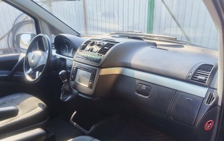 Mercedes-Benz Viano, 2010 год, 1 870 000 рублей, 19 фотография