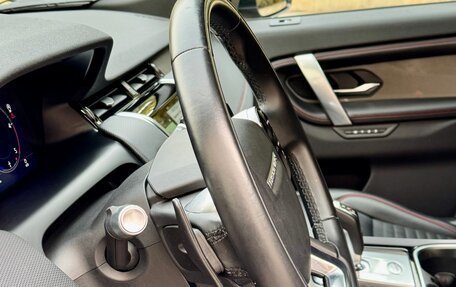 Land Rover Discovery Sport I рестайлинг, 2020 год, 4 000 000 рублей, 16 фотография