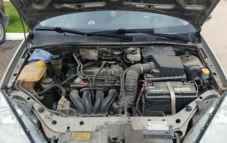 Ford Focus IV, 2003 год, 250 000 рублей, 11 фотография