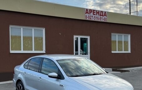 Volkswagen Polo VI (EU Market), 2016 год, 1 080 000 рублей, 2 фотография