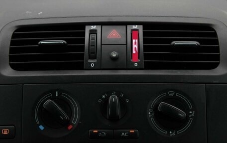 Skoda Fabia II, 2013 год, 745 000 рублей, 15 фотография