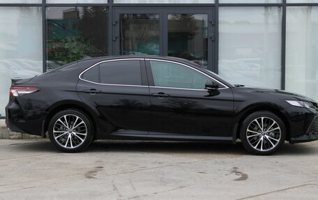 Toyota Camry, 2021 год, 4 150 000 рублей, 4 фотография