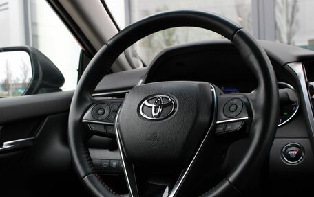 Toyota Camry, 2021 год, 4 150 000 рублей, 16 фотография